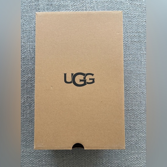 UGG Goldenstar Glide Suede Sandals Size 8.5 SAND(Beige) - Picture 4 of 10